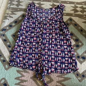 Super cute colorful Charlotte Russe crop top size xs